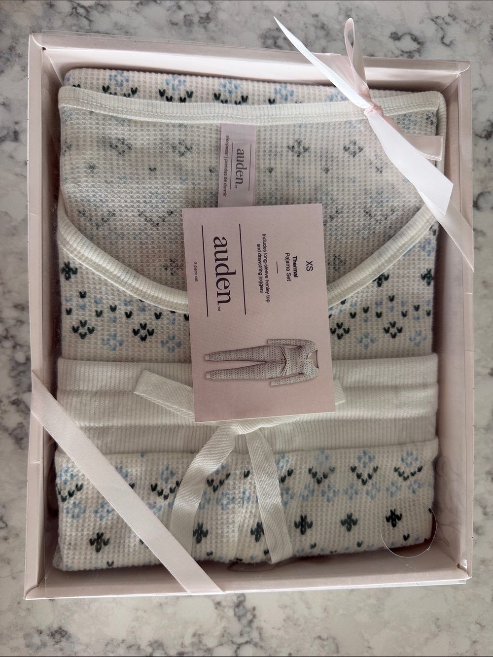 Auden women’s White Thermal Long Sleeve Pajama Set Blue and Green Print size XS